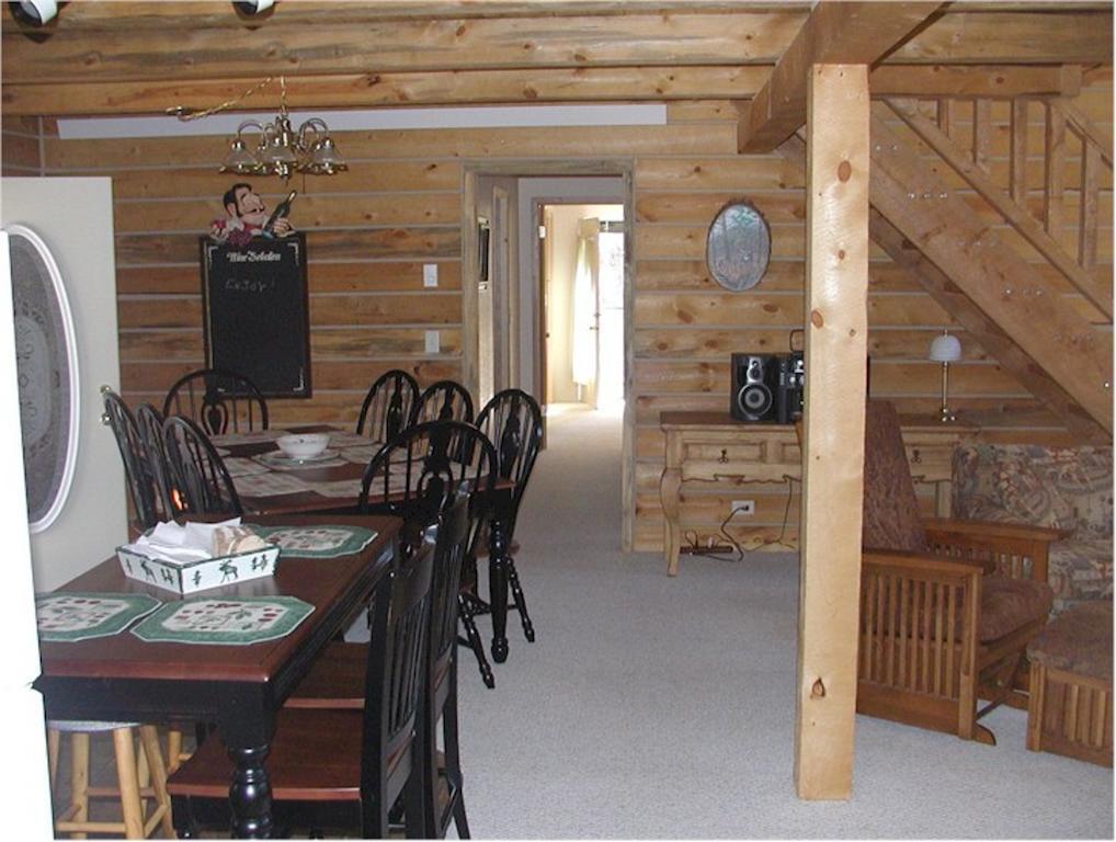 Comanche Lodge Custer Habitación foto